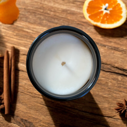 Bougie végétale parfumée "Orange épicée"