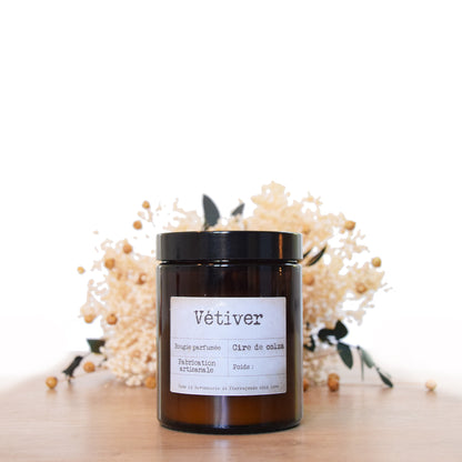 Vetiver scented candle