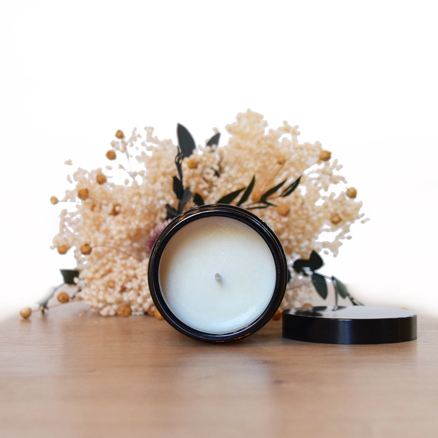 Vetiver scented candle