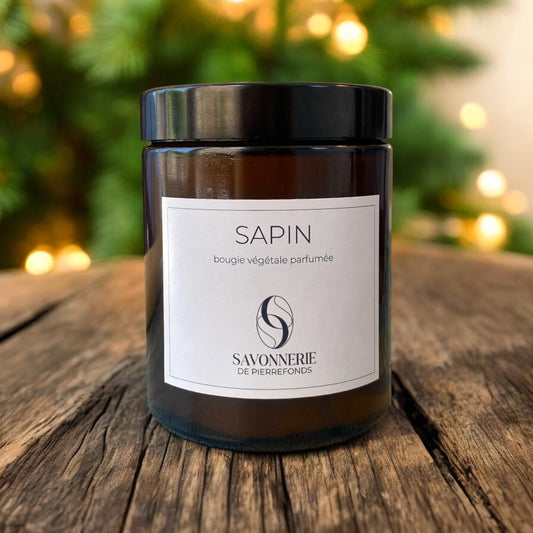 Bougie végétale parfumée senteur "Sapin"