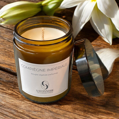 "Cotton flower" candle